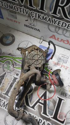 RENAULT LAGUNA 1 2.0 VOLVO MOTOR HAVA POMPASI 7700873330