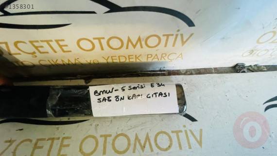 BMW 5 SERİSİ E34 SAĞ ÖN KAPI ÇITASI ORİJİNAL ÇIKMA
