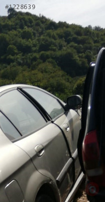 chevrolet evanda 2.0 çıkma sağ kapı ön.