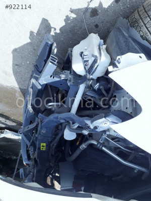 2011 NİSSAN QASHQAİ ORİJİNAL SU DEPOSU.