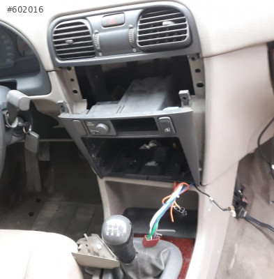 2001 MODEL VOLVO S40 TURBO ÇIKMA ÜFLEME IZGARASI.