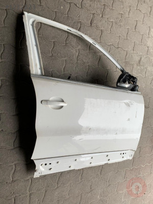 VW TİGUAN 08-15 SAĞ ÖN KAPI BEYAZ AZ HATALI 5N0831056B
