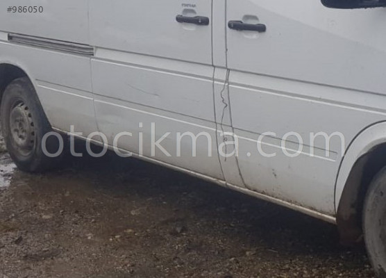 1998 mercedes sprinter 312d çıkma sağ marşbiyel