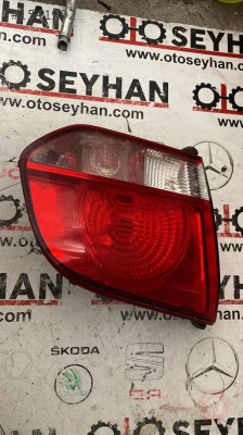 5K0945093AB Volkswagen golf 6 sol bagaj iç stop