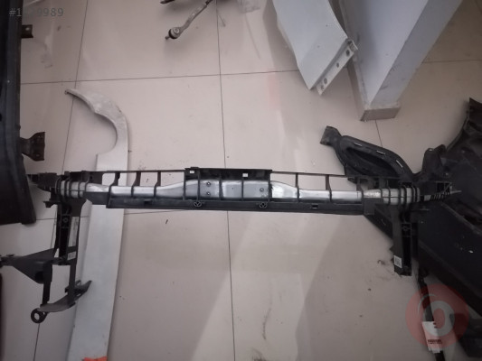 MERCEDES W176 W246 ÖN PANEL
