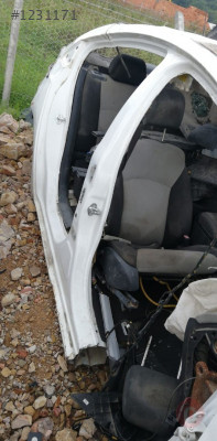 chevrolet cruze kesme sağ marşbiyel.