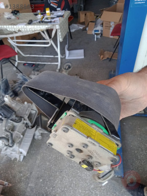 Toyota Corolla Sağ Ön Emniyet Kemeri 2007-2012