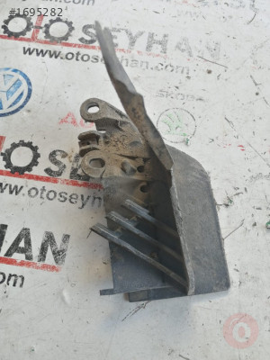 1K0854855A volkswagen golf 5 sol arka davlumbaz paçalık