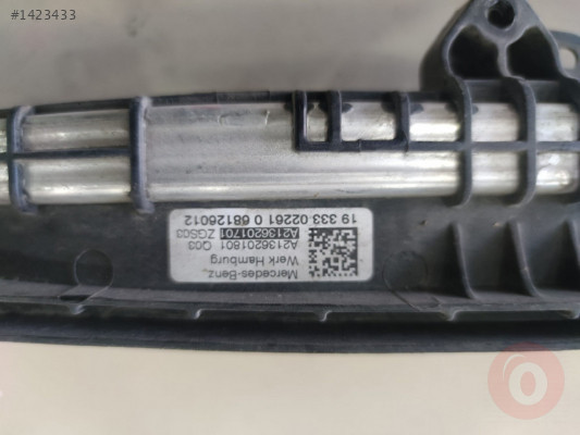 Mercedes E Serisi W213 Üst Panel Radyatör Destek Braketi