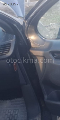 2009 model peugeot 207 1.4 çıkma sağ ön kapı menteşe