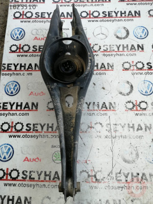 3Q0505311E Volkswagen passat b8 sol arka helezon alt tablası