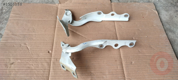 Peugeot 301 sağ sol kabut menteşesi cikma