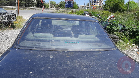 1991 model mazda 929 2.0 çıkma bagaj camı