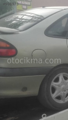 2001 model renault laguna 1 1.8 16v çıkma sağ arka çamurluk