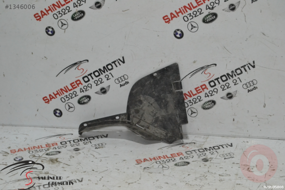 BMW 3 SERİSİ E36 SAĞ ÖN ÜÇGEN BAKALİTİ KÜREK BAKALİTİ