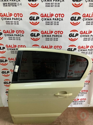 Opel Astra H Sol Arka Kapı Camı Hatasız Orjinal Çıkma