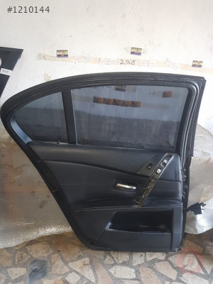 Bmw 5.20 E60 Sol arka kapı döşemesi orjinal çıkma