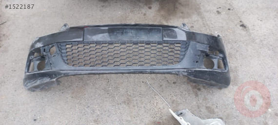 Volkswagen scirocco ön tampon çıkma