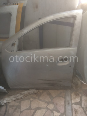 2018 model clıo sol kapı