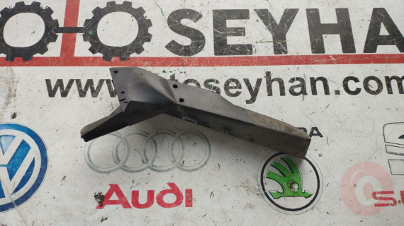 1K0201961C vw caddy 2007 yakıt borusu koruyucu