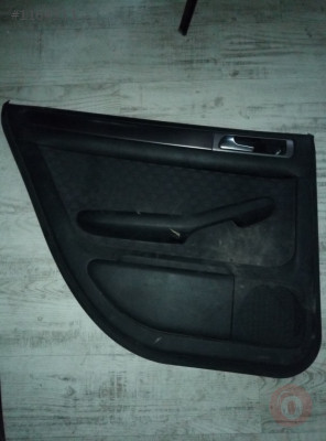 Audi A6 çıkma sol arka kapı döşemesi