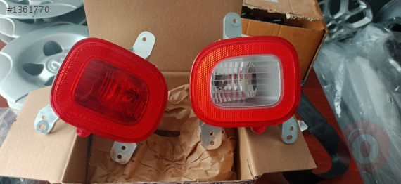 Jeep Renegade arka tampon sis lambası