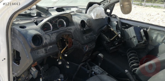 chevrolet aveo sedan çıkma dolu göğüslük.