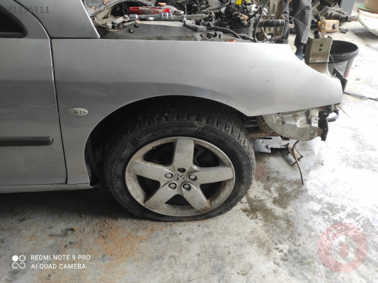 Peugeot 407 çıkma sağ ön çamurluk
