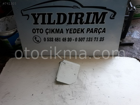VOLKSWAGEN TRANSPORTHER T4 DIŞ DEPO KAPAĞI