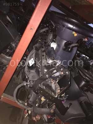Audi A6 2006 Torpido İskeleti hatasız orjinal çıkma
