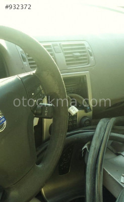 ÇIKMA 2005 VOLVO V50 KLİMA KONTROL PANELİ.