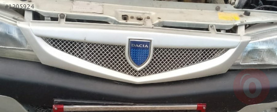 dacia solenza 1.4 çıkma ön panjur