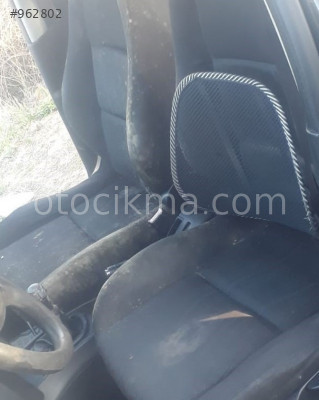 2009 peugeot 207 1.4 benzinli sökme ön takım koltuk döşeme