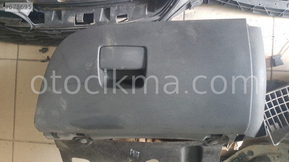 opel corsa e torpido kapağı ve astra insignia mokka çıkmalar