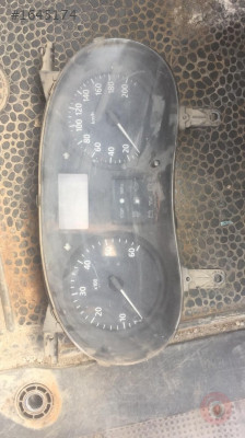 RENAULT TRAFİC KİLOMETRE SAATİ ORJİNAL ÇIKMA