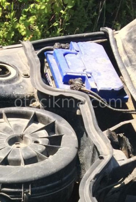 1988 model renault broadway 1.4 çıkma akü