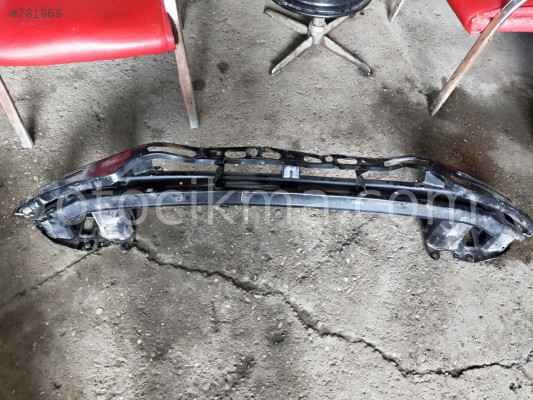2018 Honda civic çıkma ön Tampon demiri