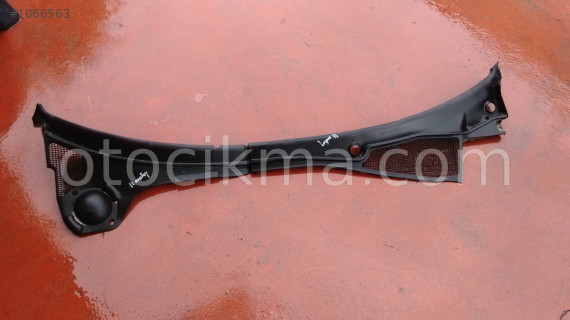 RENAULT LAGUNA 2 ÖN CAM IZGARASI SOL-ÇIKMA PARÇA SALMAK OTO