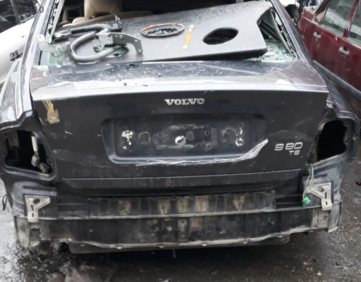2001 MODEL VOLVO S80 ÇIKMA BAGAJ KAPAĞI.