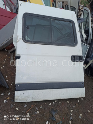2007 Renault Master sağ sürgülü kapı