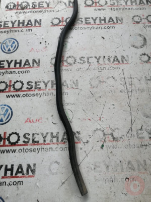 8P4839671 audi a3 2010 sol arka kapı kartonu lastiği fitili