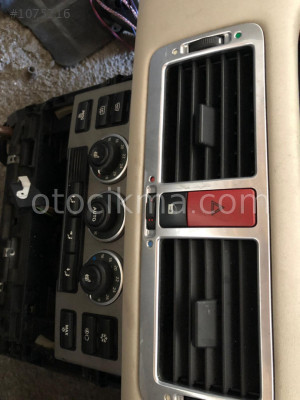 Range Rover Vague  Üfleme Izgaraları Hatasız Orjinal Çıkma