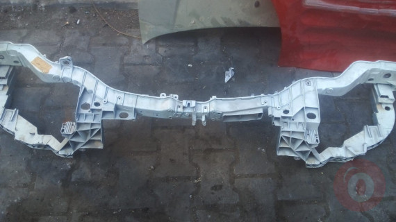 Ford Focus Ön Panel