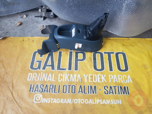 Renault Kangoo Orta Konsol Hatasız Orjinal Çıkma