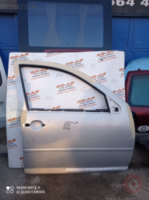 Volkswagen Golf 4 Sağ Ön Kapı Boş 1998-2004