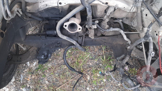 peugeot partner çıkma alt beşik