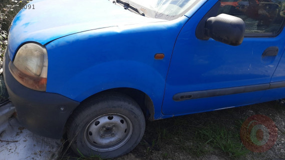 2002 renault kangoo esprexx 1.9 çıkma sol ön çamurluk