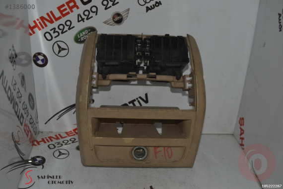 2013 BMW 5 SERİSİ M5 F10 ARKA ORTA KONSOL ÇERÇEVESİ KONSOL