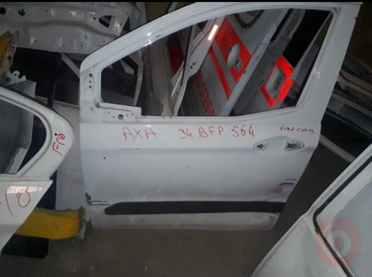 Ford courier 2015 kapalı kasa sol ön kapı çıkma