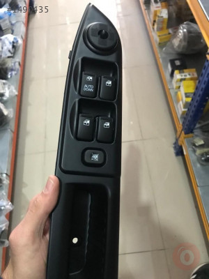 HYUNDAİ GETZ ÖN SOL CAM DÜĞMESİ MOBİS 2006-(93570-1C110WK)